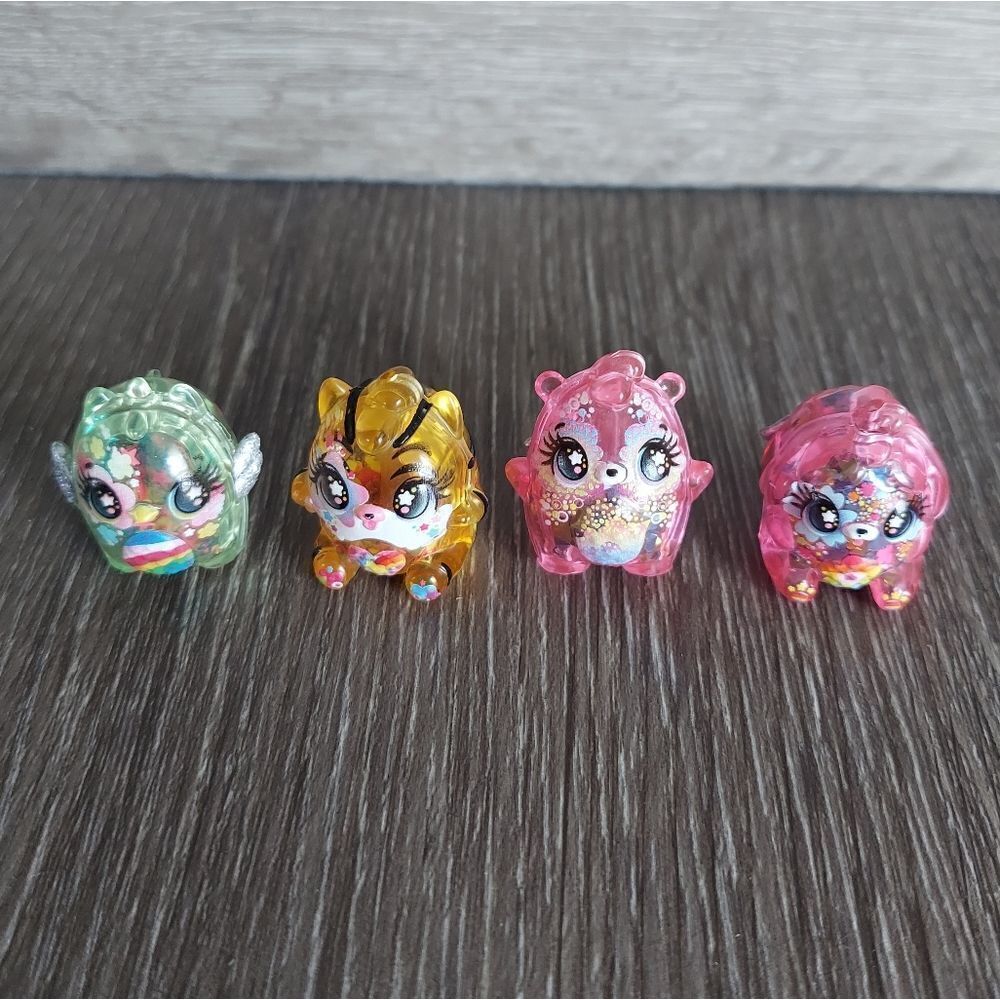 Lot of 4 Hatchimals CollEGGtibles Glamfetti Exclusive Mini Figures